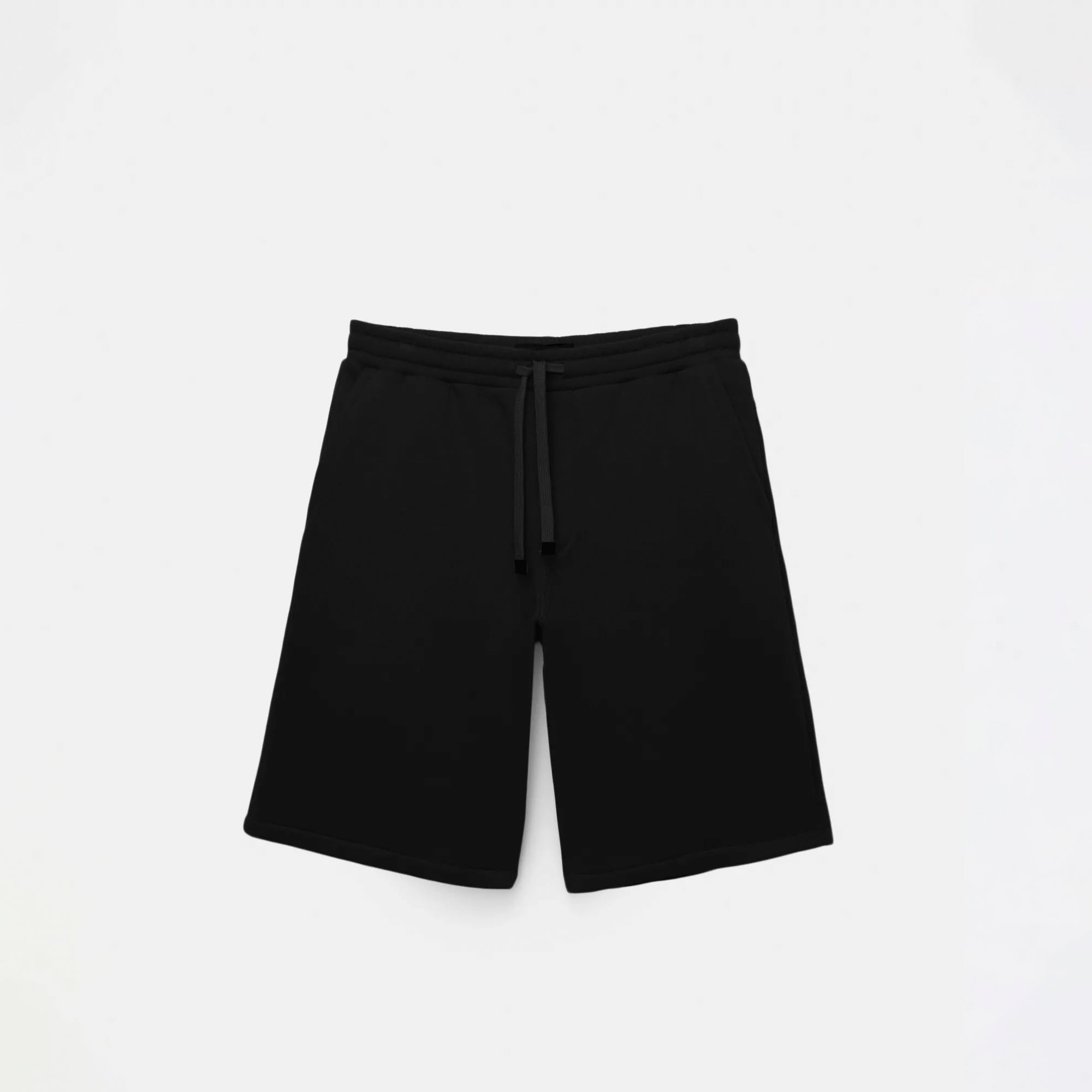 Black skater jogger Bermuda shorts